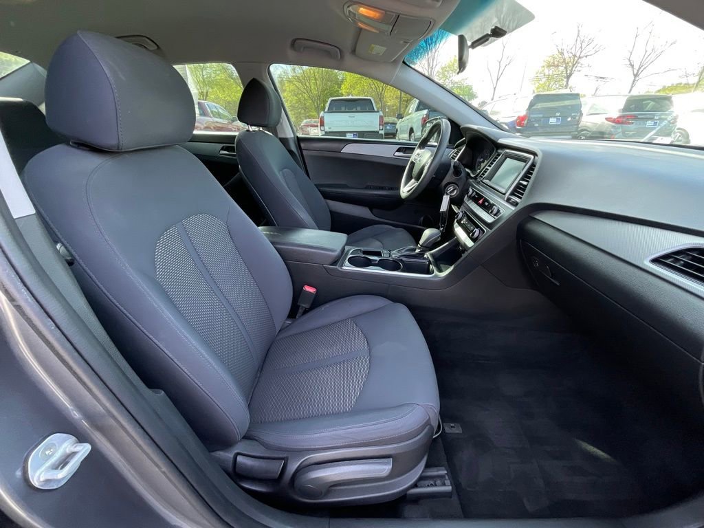 Used 2019 Hyundai Sonata SE image 31