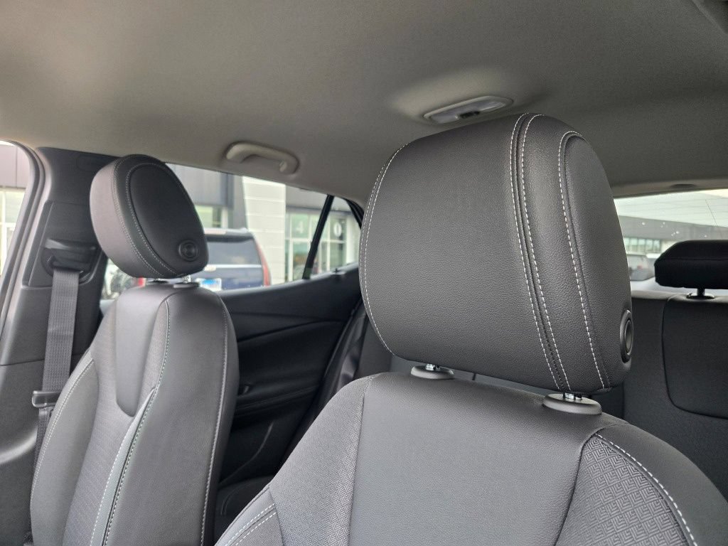 New 2026 Buick Encore GX Preferred w/ Comfort Package AWD/4WD image 5