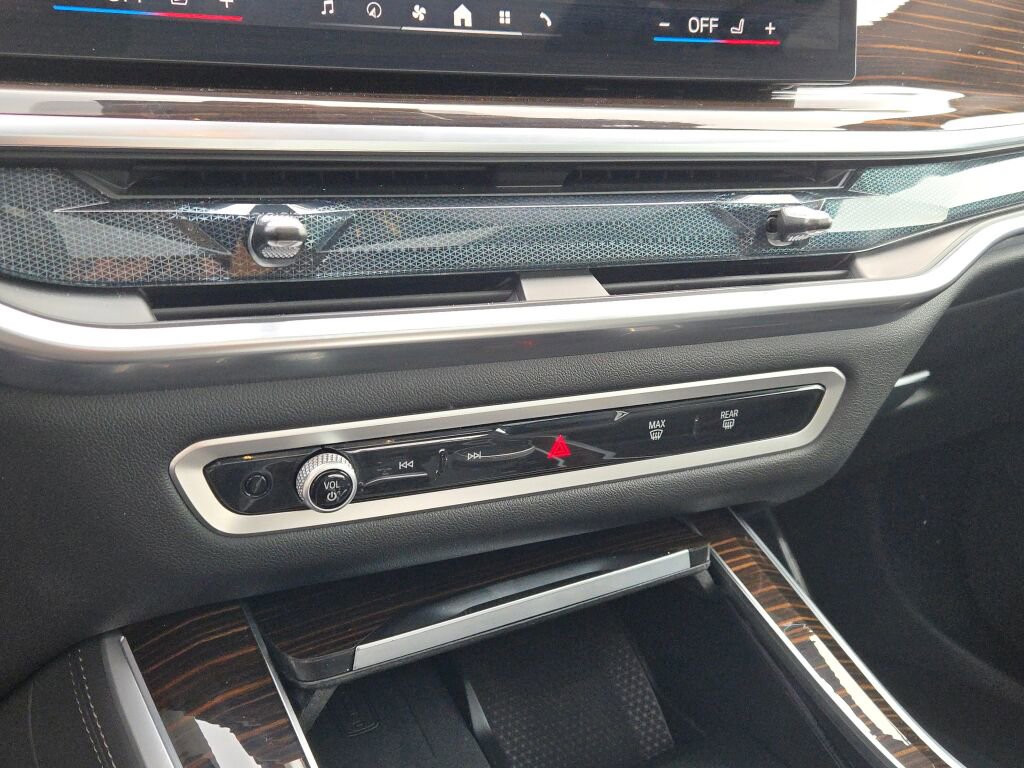 Used 2026 BMW X5 xDrive40i image 28