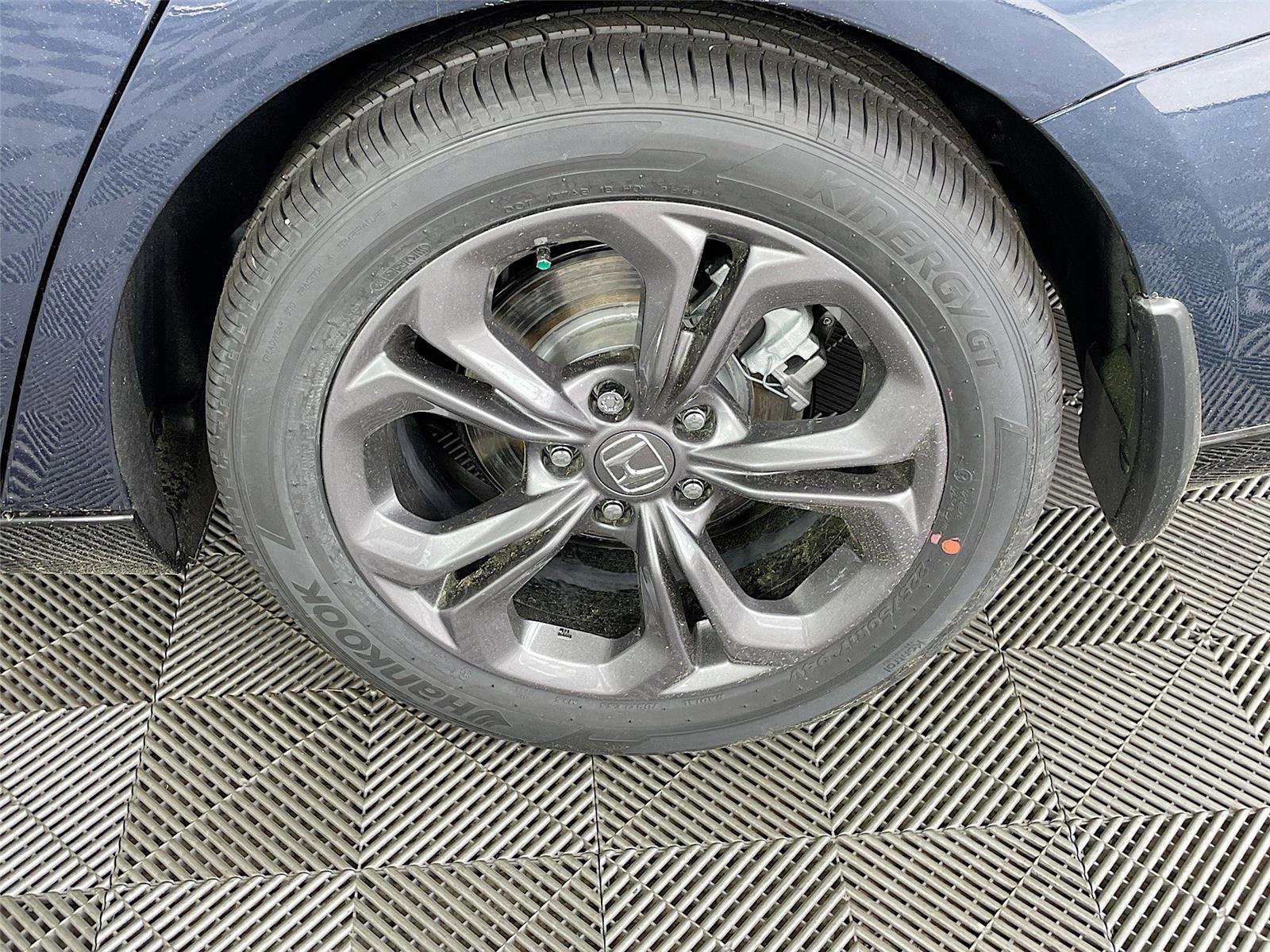 New 2026 Honda Accord EX-L image 21