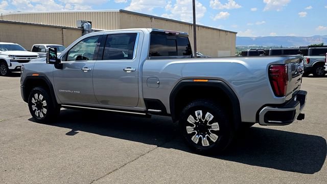 New 2026 GMC Sierra 2500 Denali w/ Denali Reserve Package AWD/4WD image 7