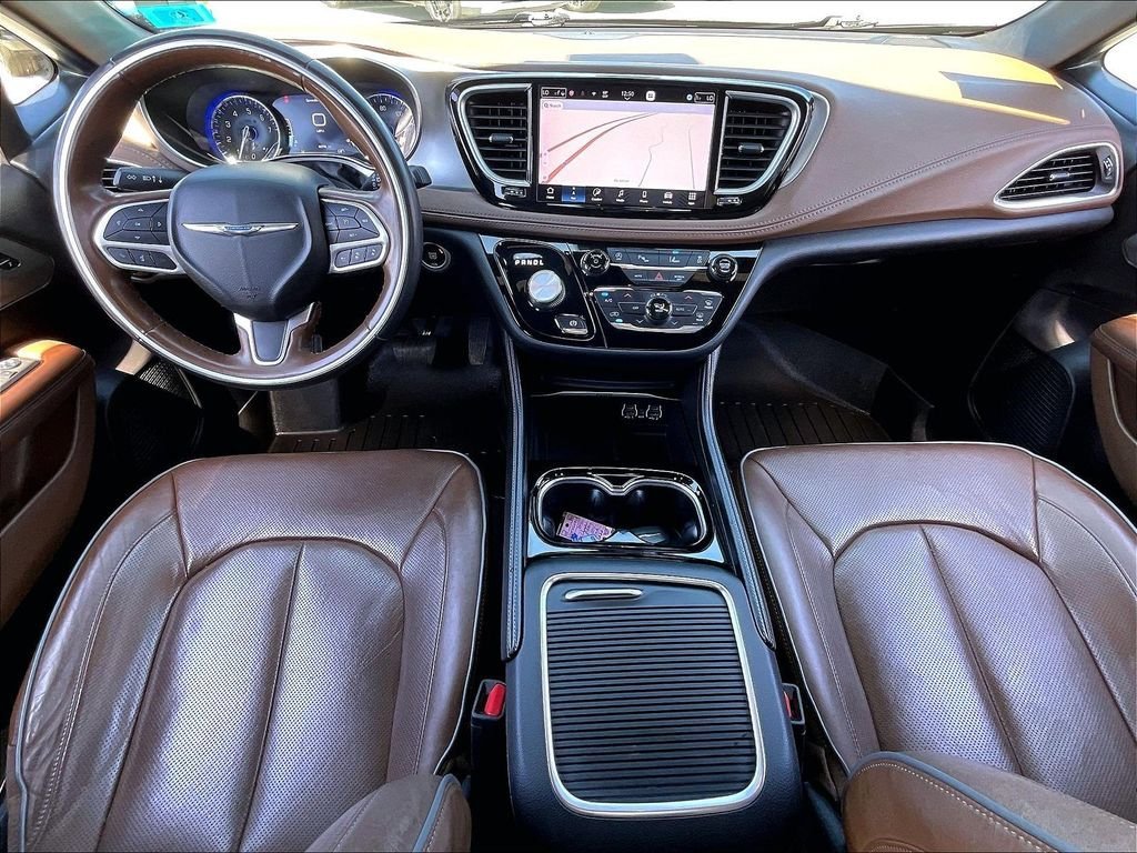 Used 2021 Chrysler Pacifica Limited AWD/4WD image 21