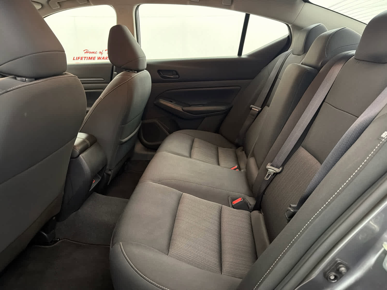 Used 2024 Nissan Altima 2.5 SV FWD image 16