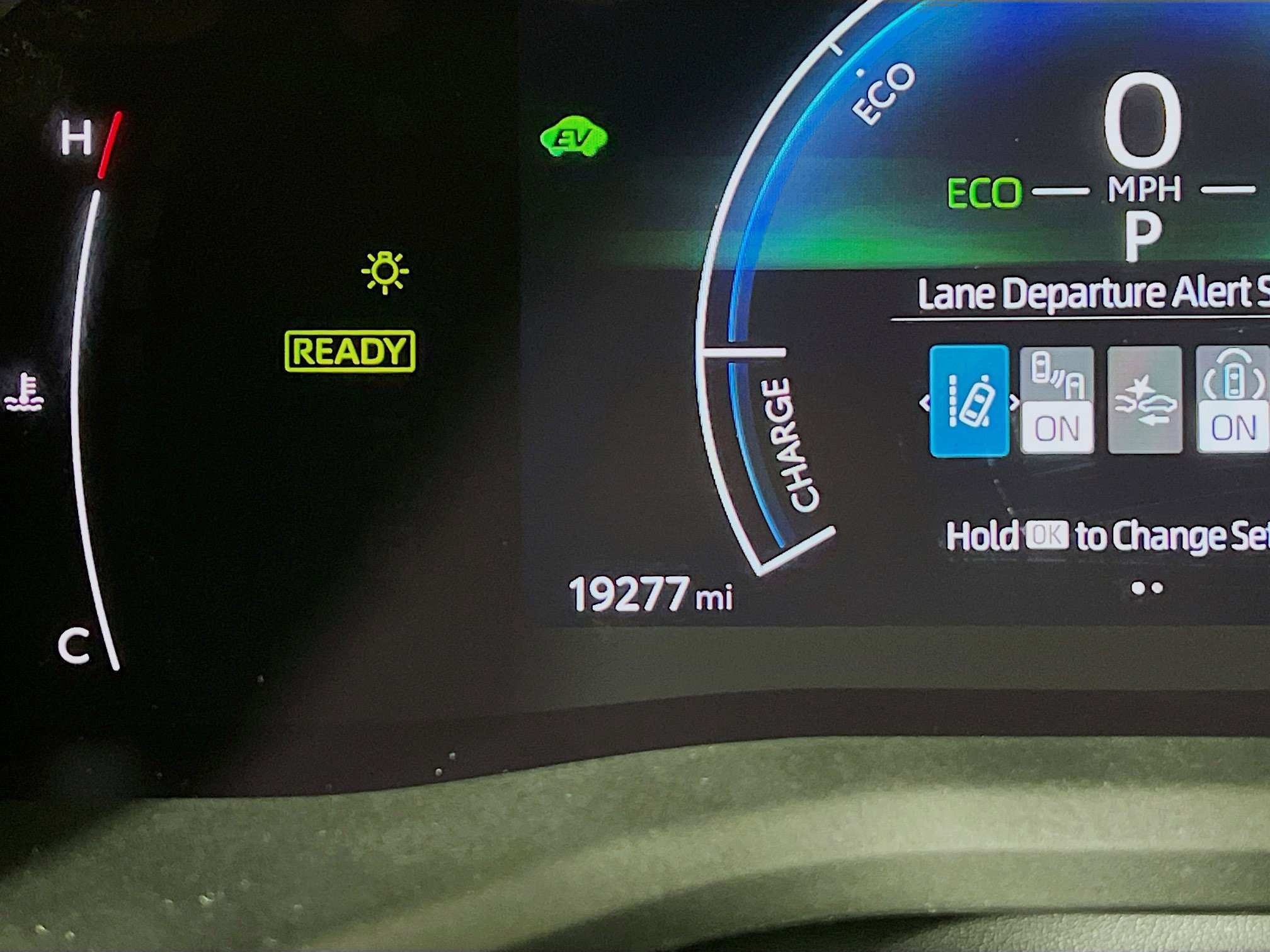 Certified 2025 Toyota Camry SE w/ Convenience Package image 13