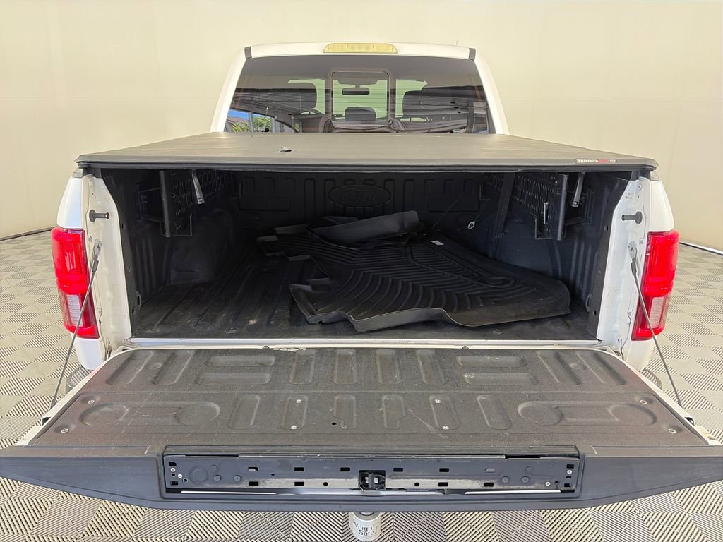 Used 2018 Ford F150 Platinum w/ Equipment Group 701A Luxury AWD/4WD image 28