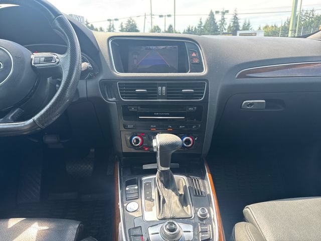 Used 2015 Audi Q5 3.0T Premium Plus w/ Technology Package AWD/4WD image 25