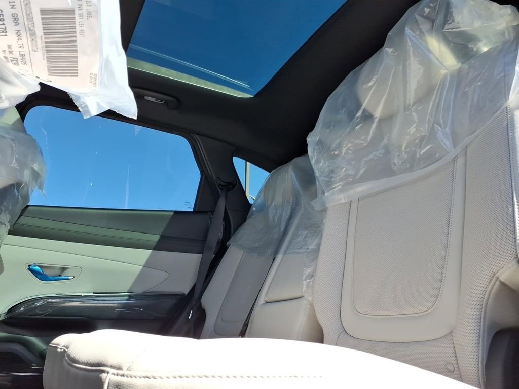 New 2026 Hyundai Tucson SE image 11