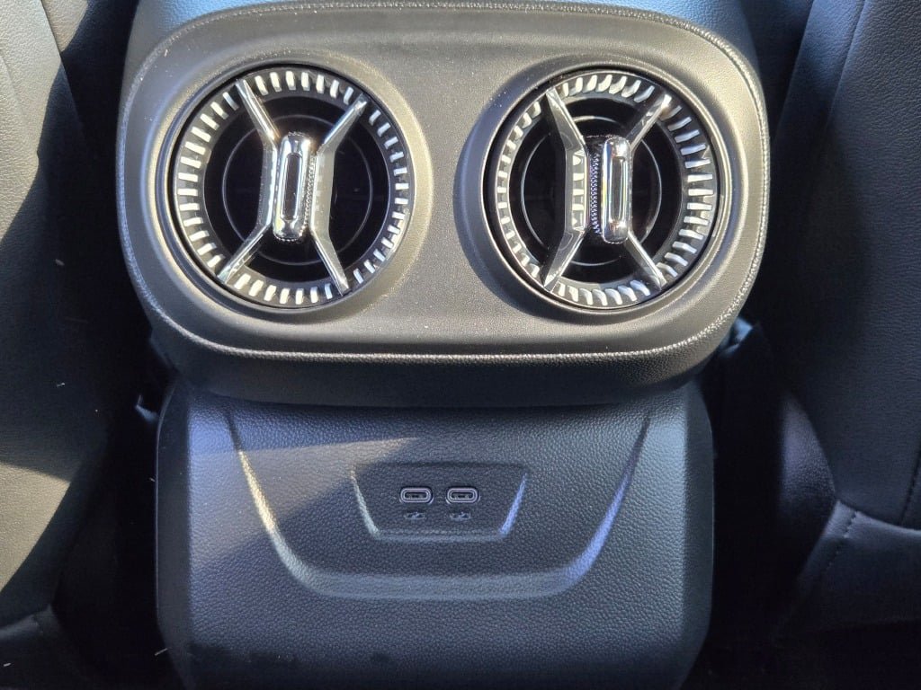 Certified 2024 Chevrolet Blazer EV LT AWD/4WD image 18