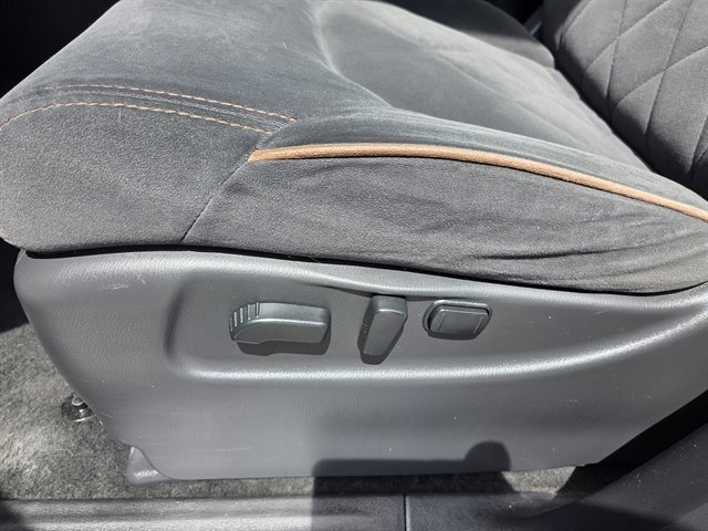 Used 2020 Nissan Armada SV w/ Driver Package AWD/4WD image 15
