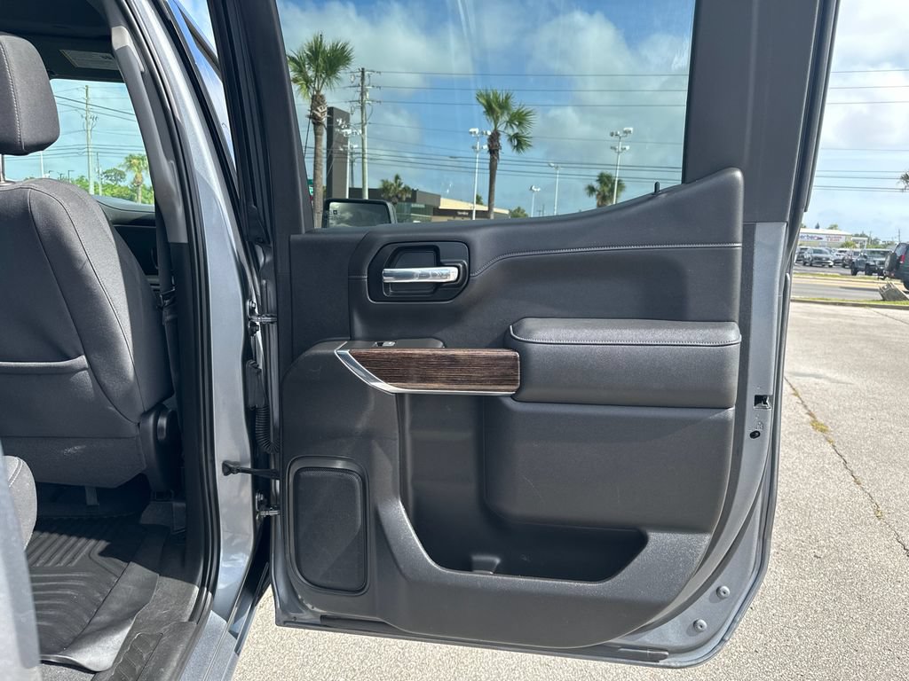 Used 2022 GMC Sierra 1500 Elevation w/ X31 Off-Road Package AWD/4WD image 15