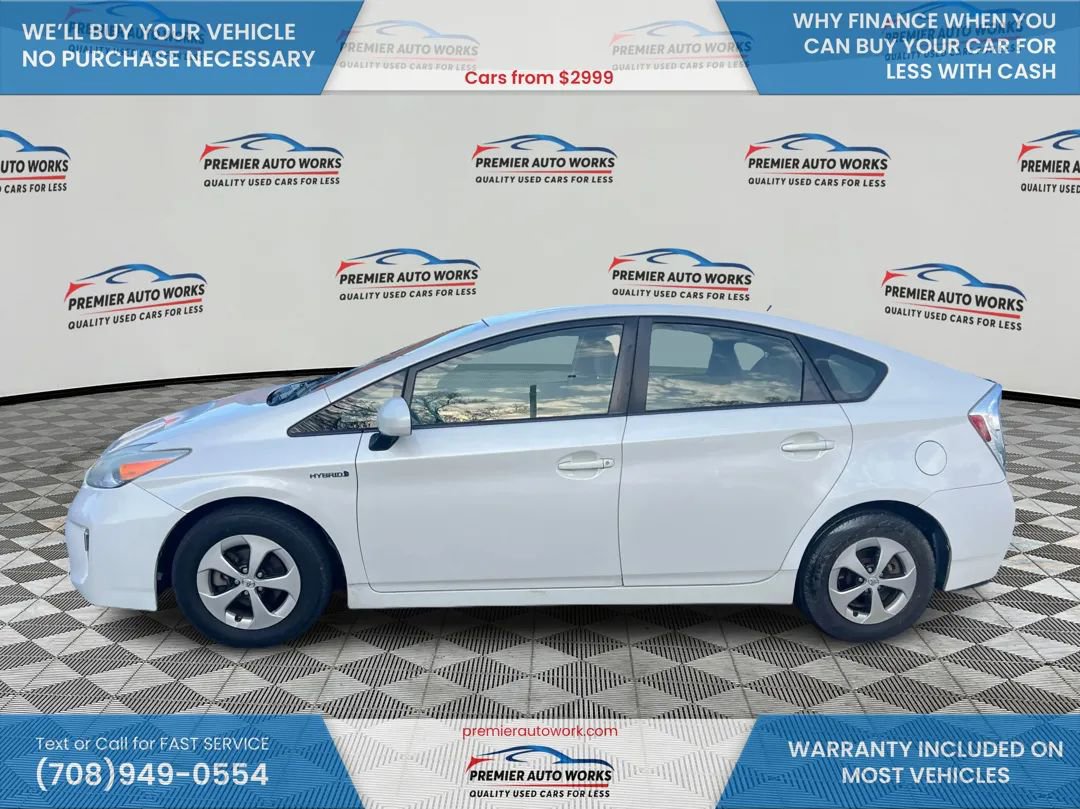 Used 2013 Toyota Prius Three FWD image 9