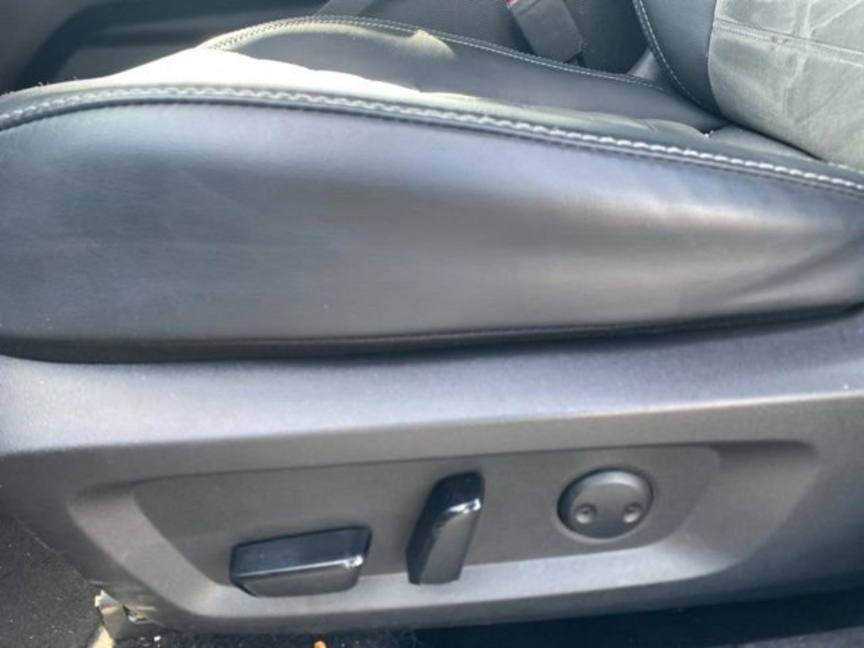 Used 2024 Mitsubishi Outlander SE FWD image 13