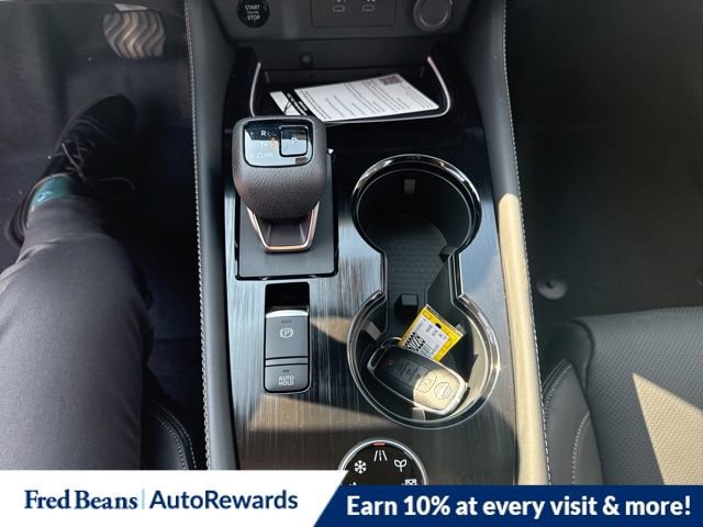 New 2026 Nissan Rogue Platinum image 17