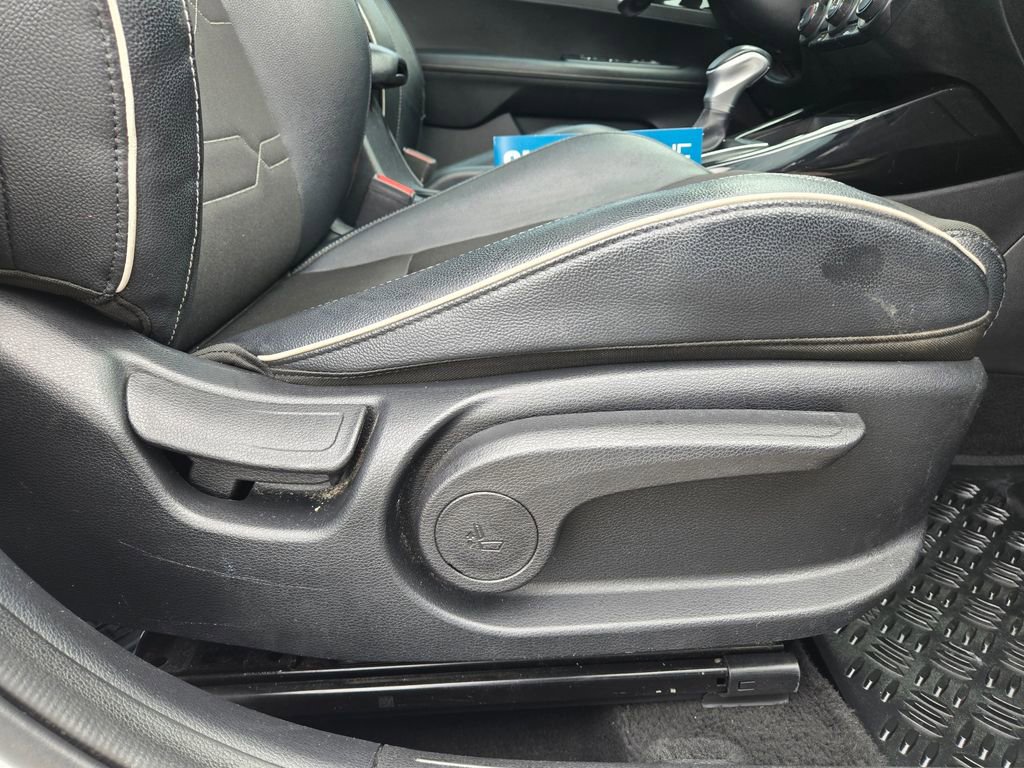 Used 2021 Kia Forte GT-Line w/ GT-Line Premium Package image 43