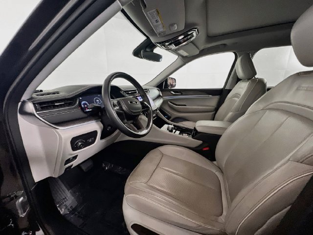 Used 2022 Jeep Grand Cherokee L Overland AWD/4WD image 20