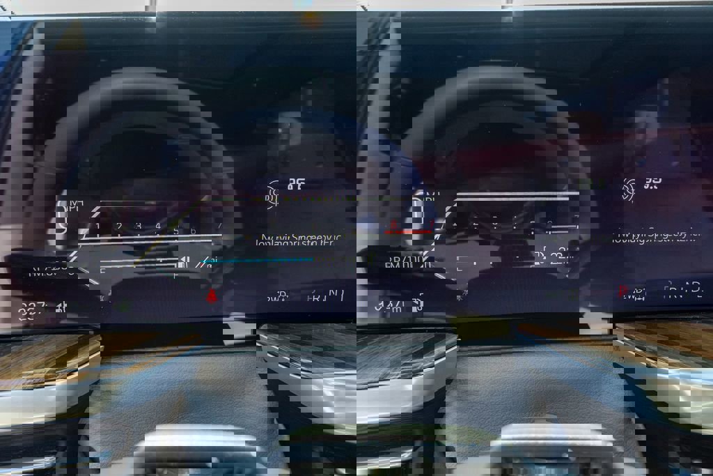 Certified 2025 Cadillac Escalade Sport Platinum w/ LPO, ONYX Package image 19