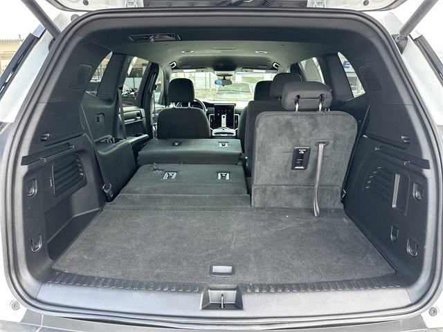 Used 2025 GMC Acadia Elevation image 5