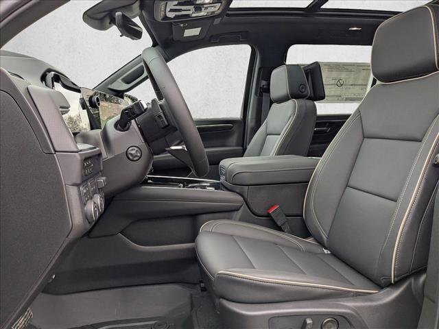 New 2026 Chevrolet Suburban Premier AWD/4WD image 4