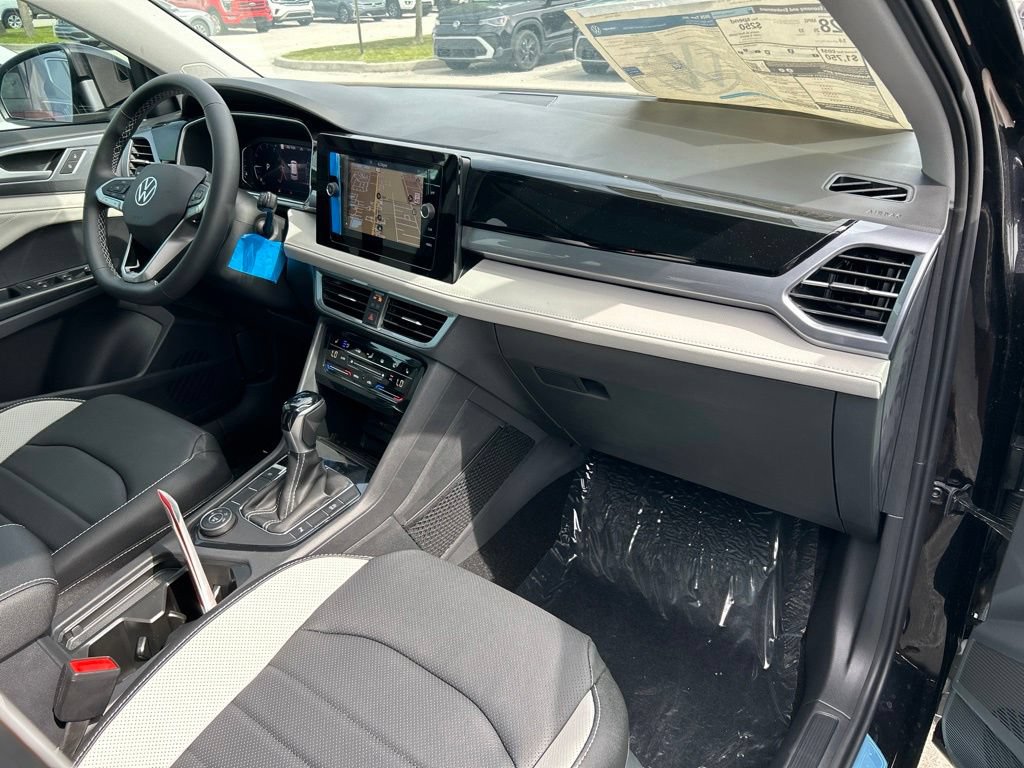 New 2026 Volkswagen Taos SEL AWD/4WD image 45