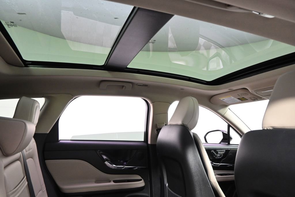 New 2026 Lincoln Corsair Reserve w/ Jet Appearance Package image 17