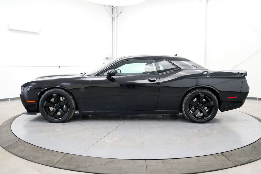 Used 2019 Dodge Challenger SRT Hellcat Redeye image 4