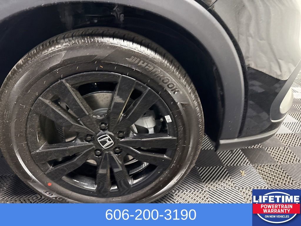 New 2026 Honda HR-V Sport image 4