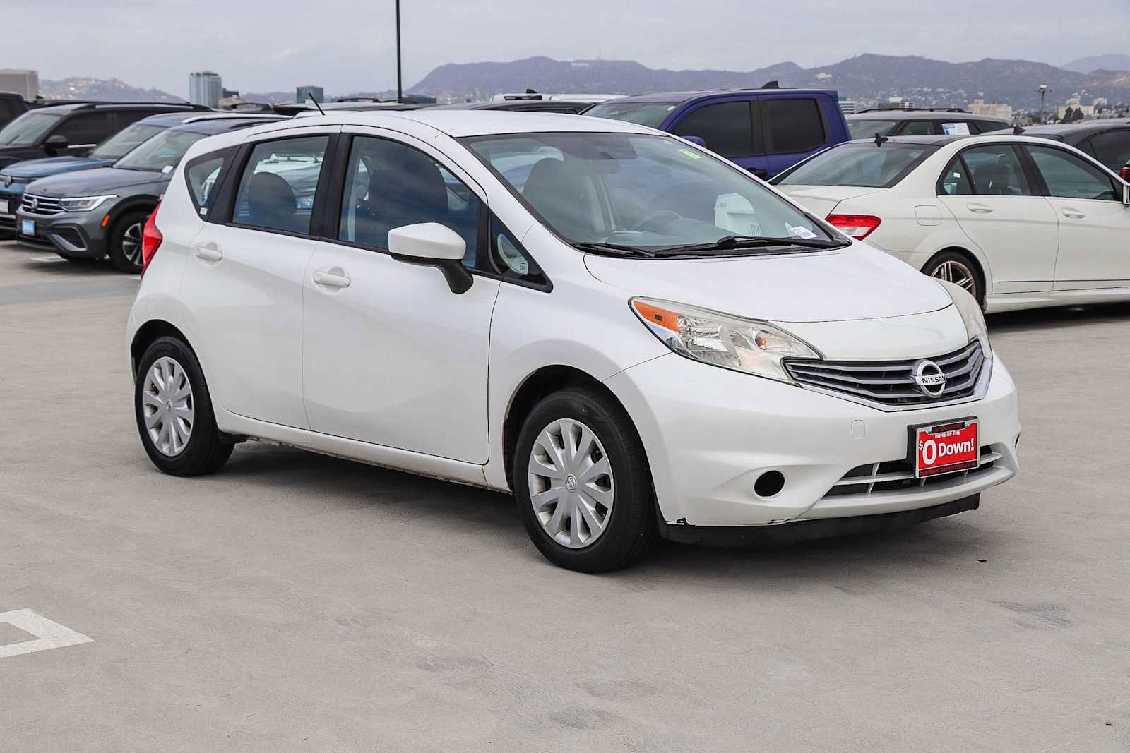 Used 2015 Nissan Versa Note SV FWD image 3