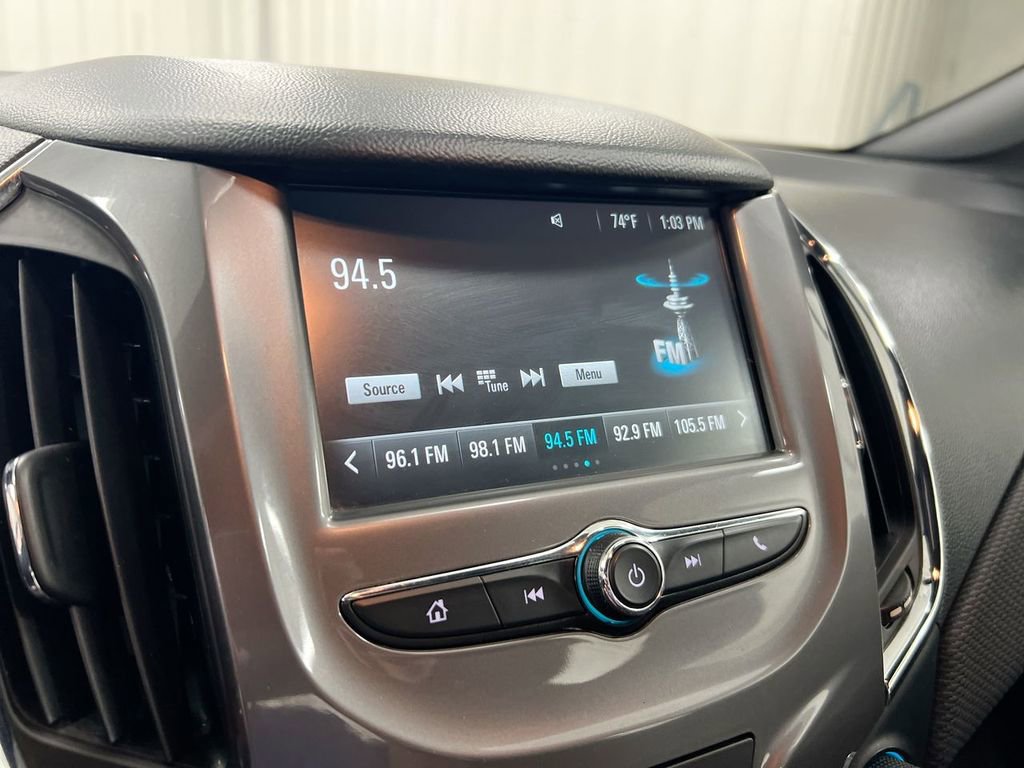 Used 2018 Chevrolet Cruze LT w/ RS Package FWD image 14