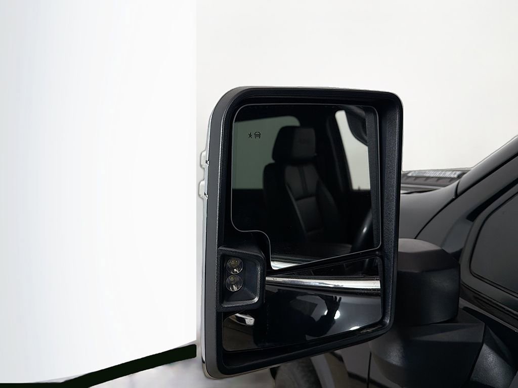 Used 2023 Chevrolet Silverado 2500 High Country image 31