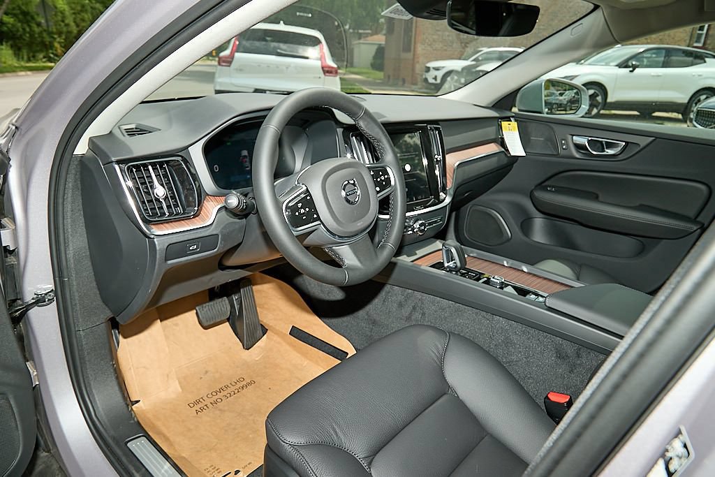 New 2026 Volvo V60 B5 Cross Country Plus w/ Climate Package AWD/4WD image 13
