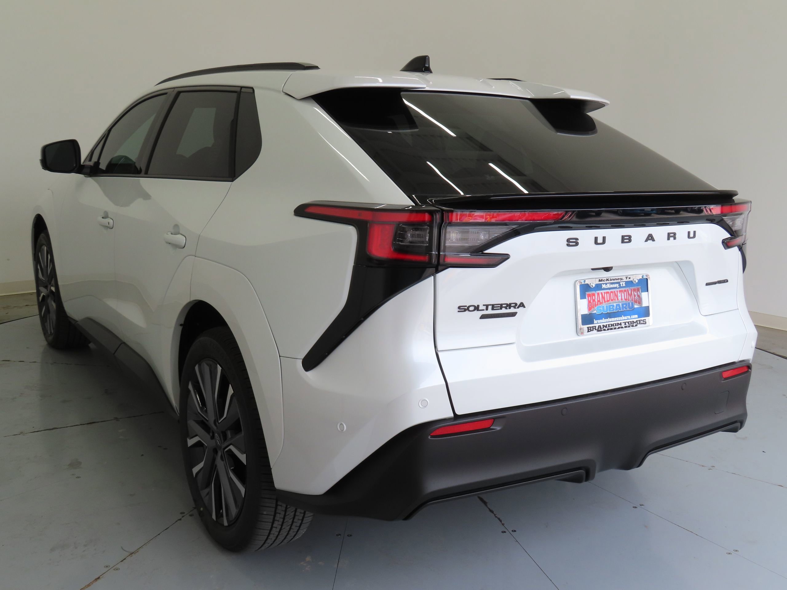 New 2026 Subaru Solterra image 7