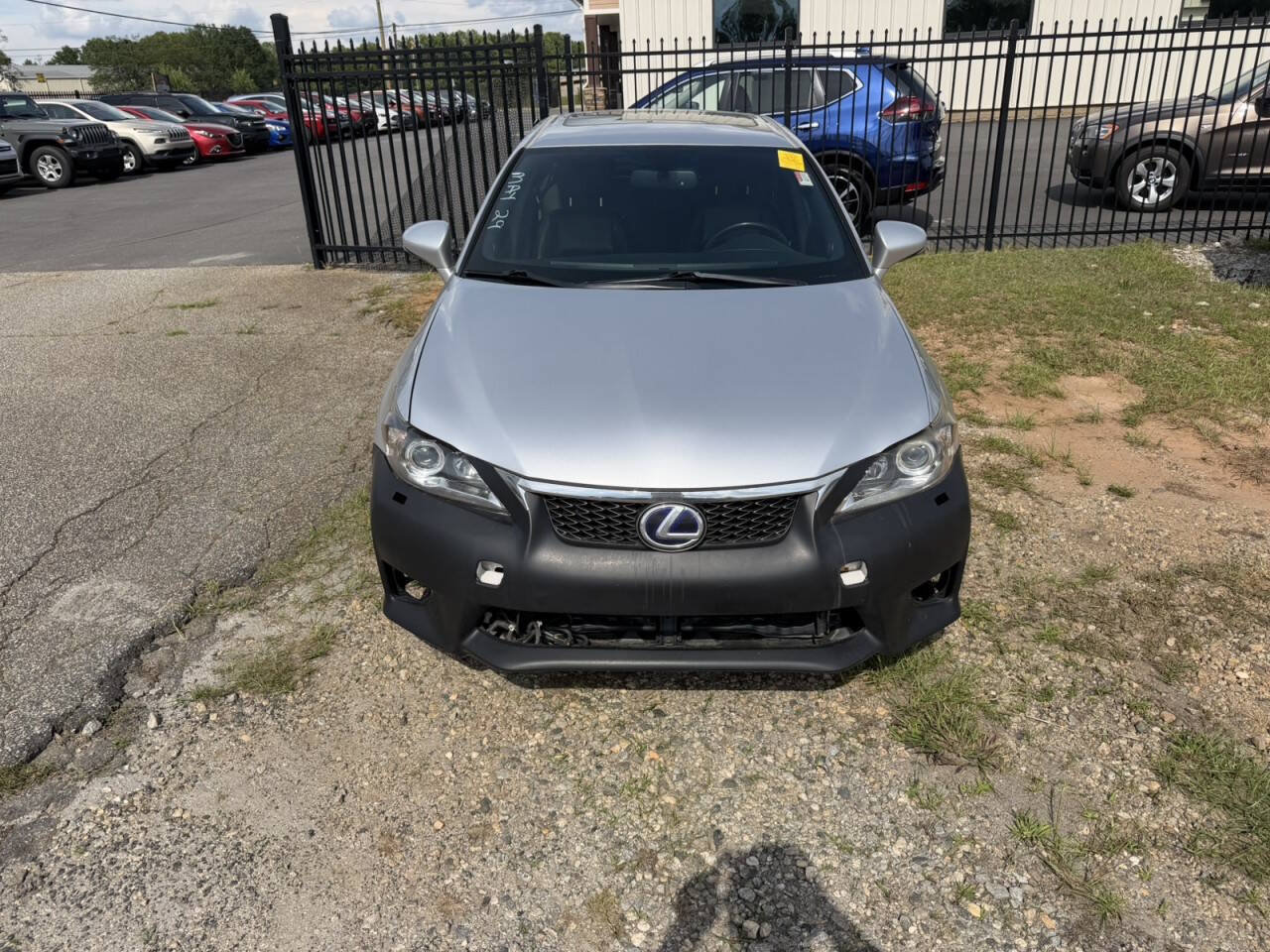 Used 2013 Lexus CT 200h w/ Premium Pkg FWD image 2