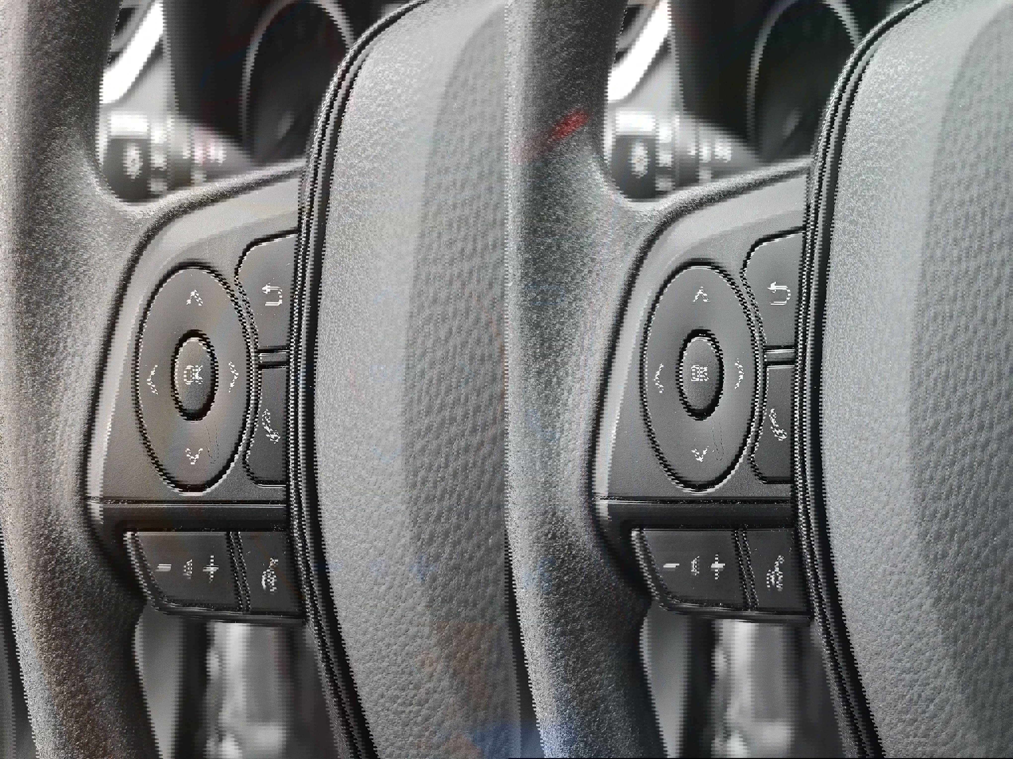 Used 2021 Toyota RAV4 XLE image 16