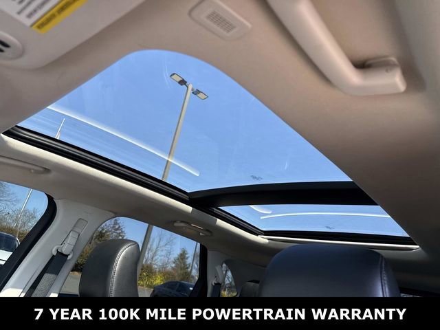 Used 2021 Ford Edge SEL w/ Convenience Package image 16