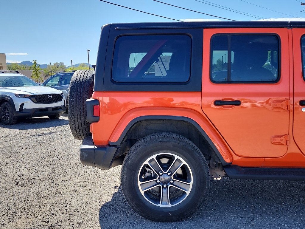 Used 2023 Jeep Wrangler Sahara image 5