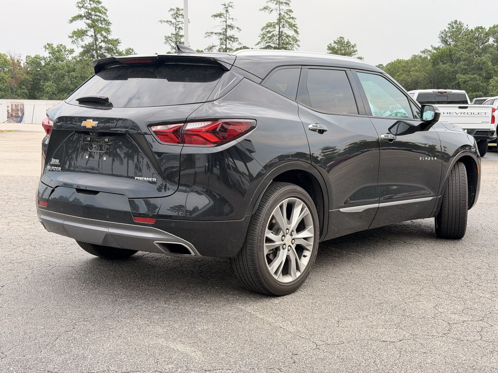 Used 2019 Chevrolet Blazer Premier w/ Sun and Wheels Package FWD image 12