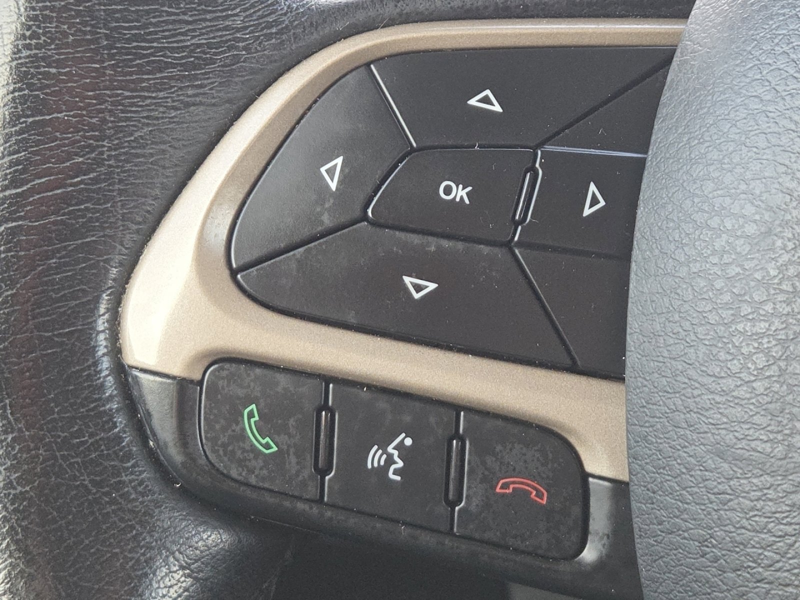 Used 2016 Jeep Renegade Latitude image 31