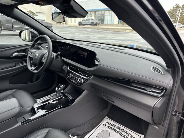 Certified 2025 Buick Envista Sport Touring image 27