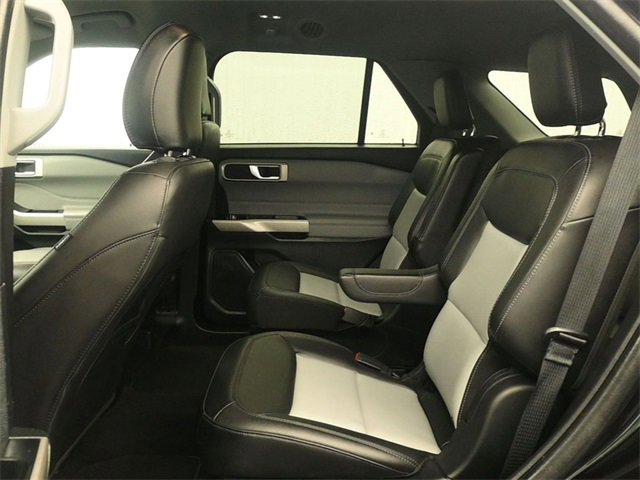 Certified 2023 Ford Explorer XLT w/ Equipment Group 202A image 10