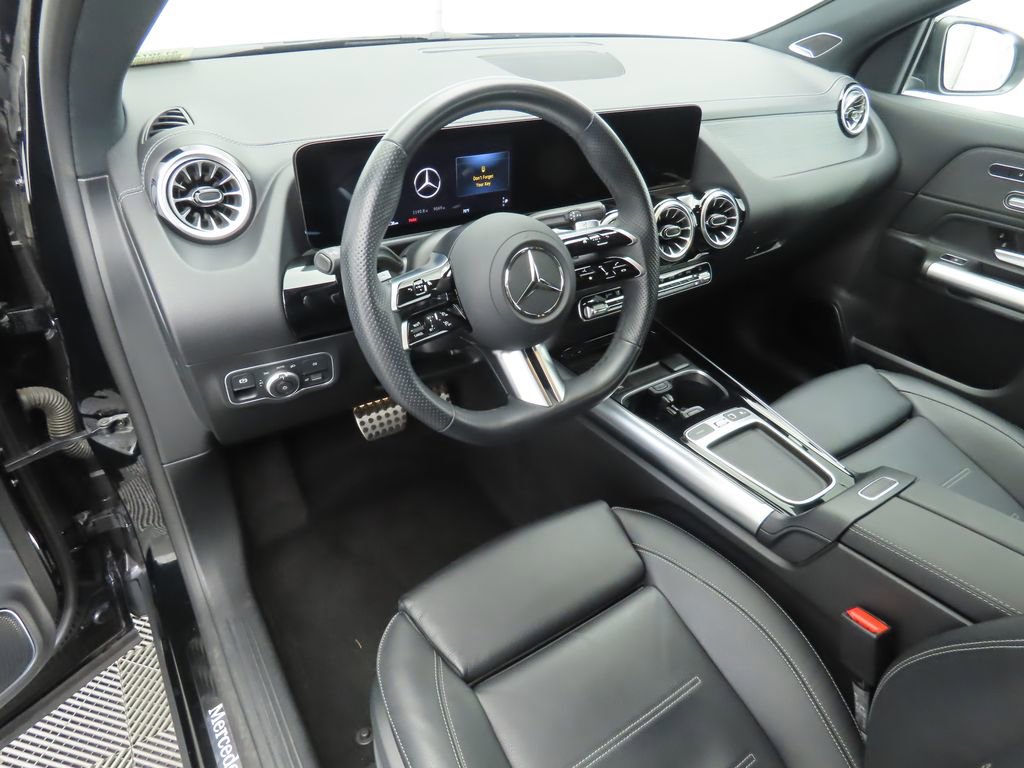 Certified 2025 Mercedes-Benz GLA 250 image 9