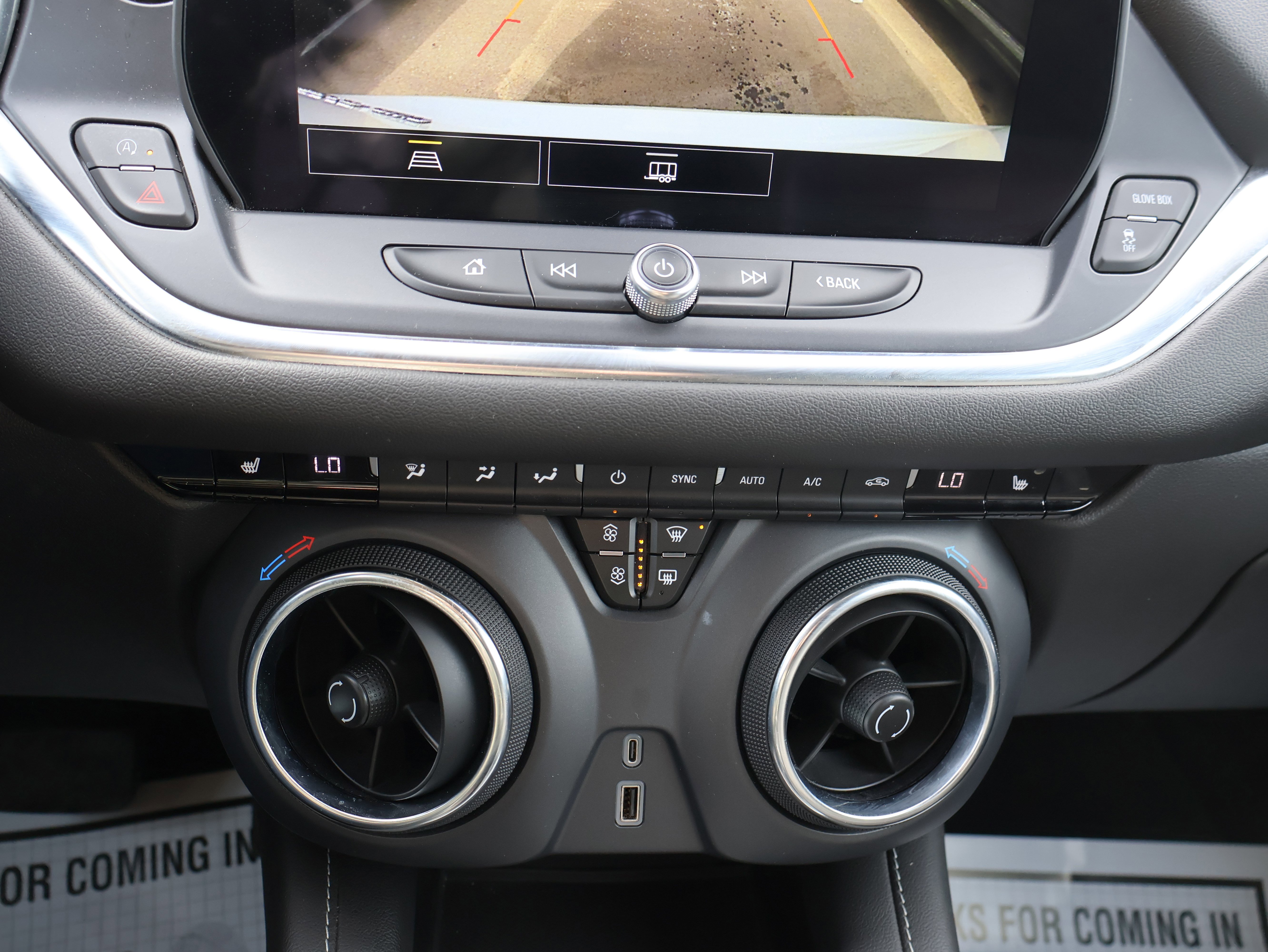 Used 2025 Chevrolet Blazer LT image 25