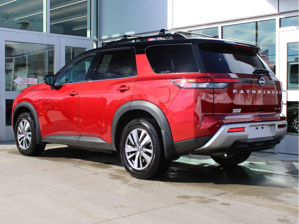 Used 2023 Nissan Pathfinder SL image 6
