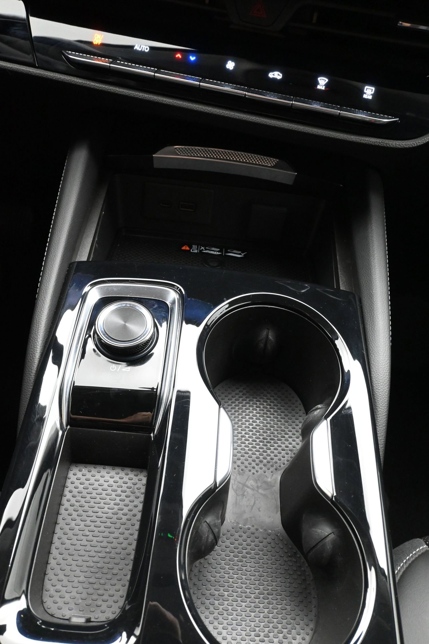 Used 2024 Buick Envision Preferred image 20