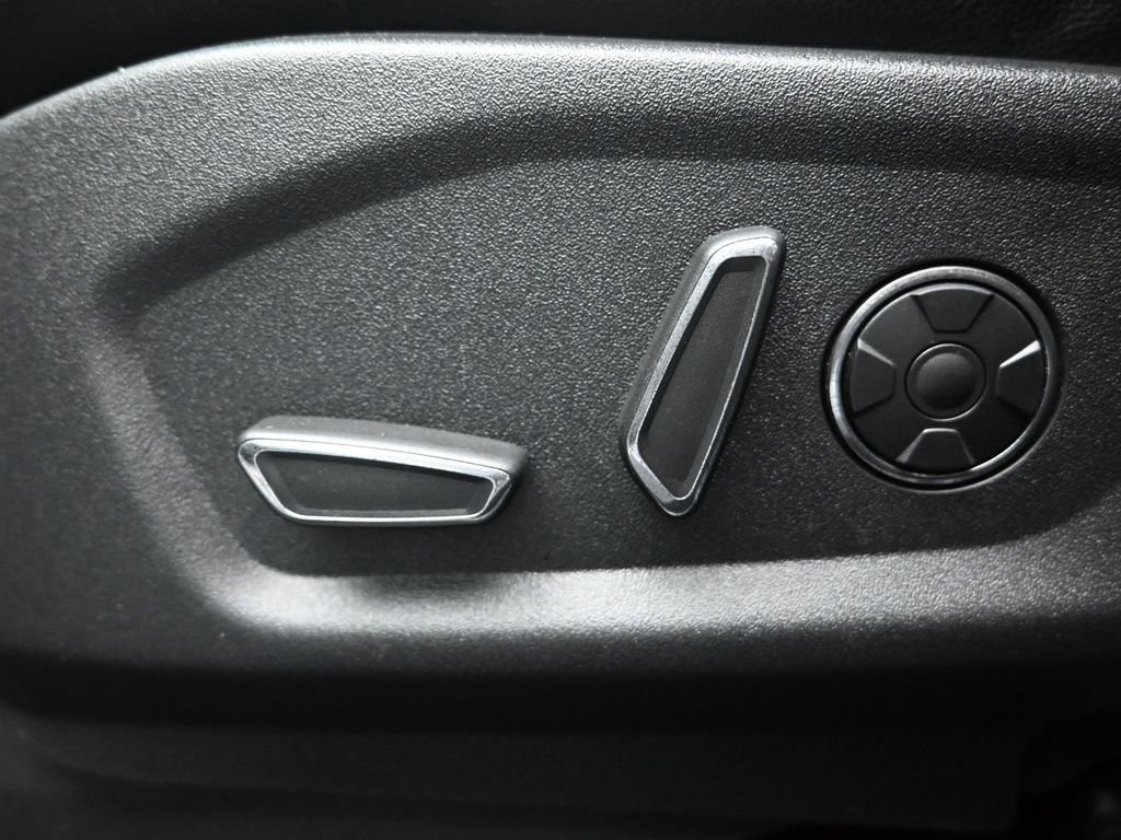 Used 2016 Ford Explorer Limited w/ Equipment Group 301A image 12