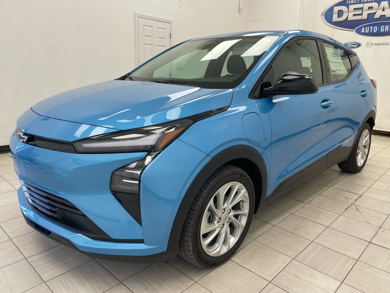New 2027 Chevrolet Bolt LT w/ Comfort Package FWD image 18