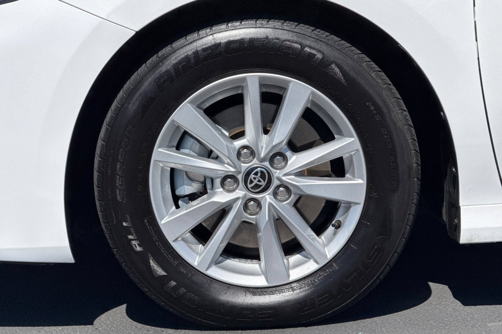 Used 2025 Toyota Camry LE FWD image 15