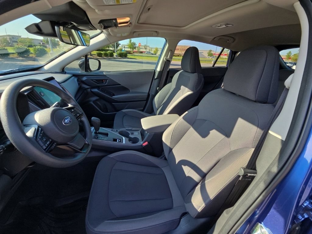 Used 2025 Subaru Crosstrek 2.5i Premium AWD/4WD image 24