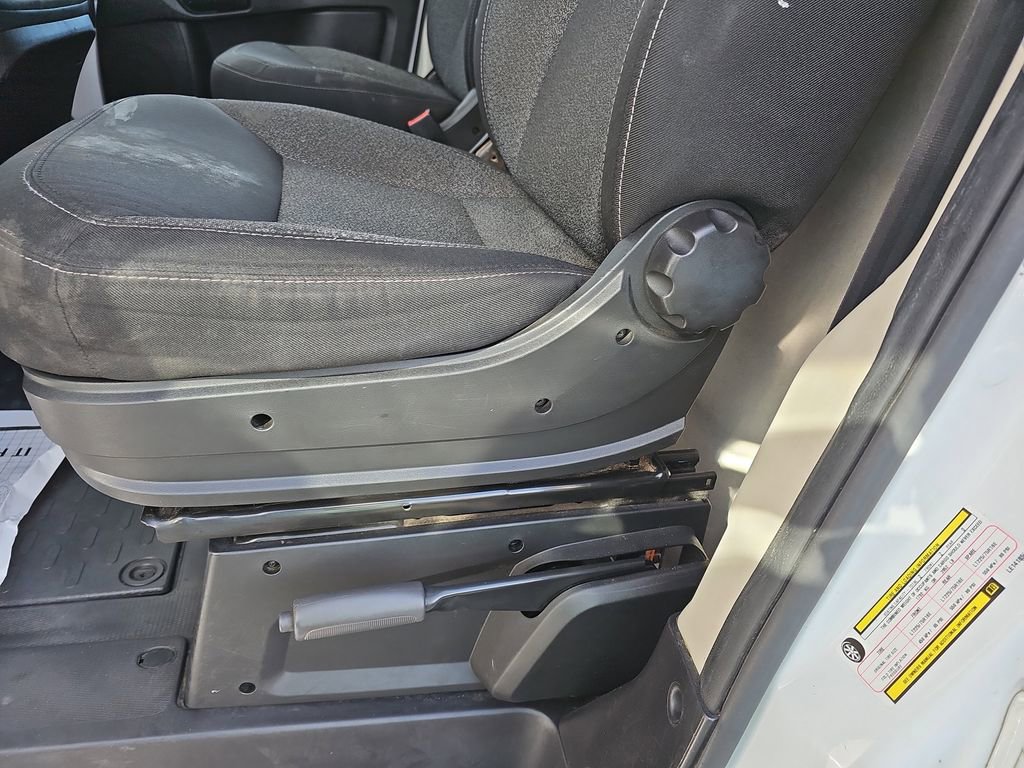 Used 2020 RAM ProMaster 2500 image 23