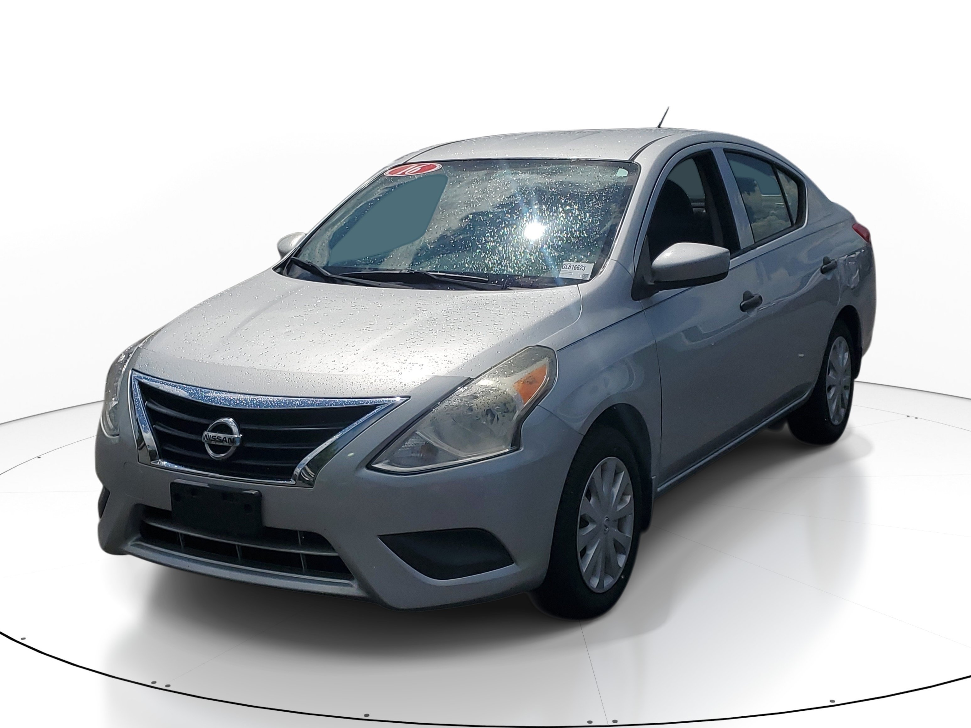 Used 2016 Nissan Versa S Plus FWD image 3