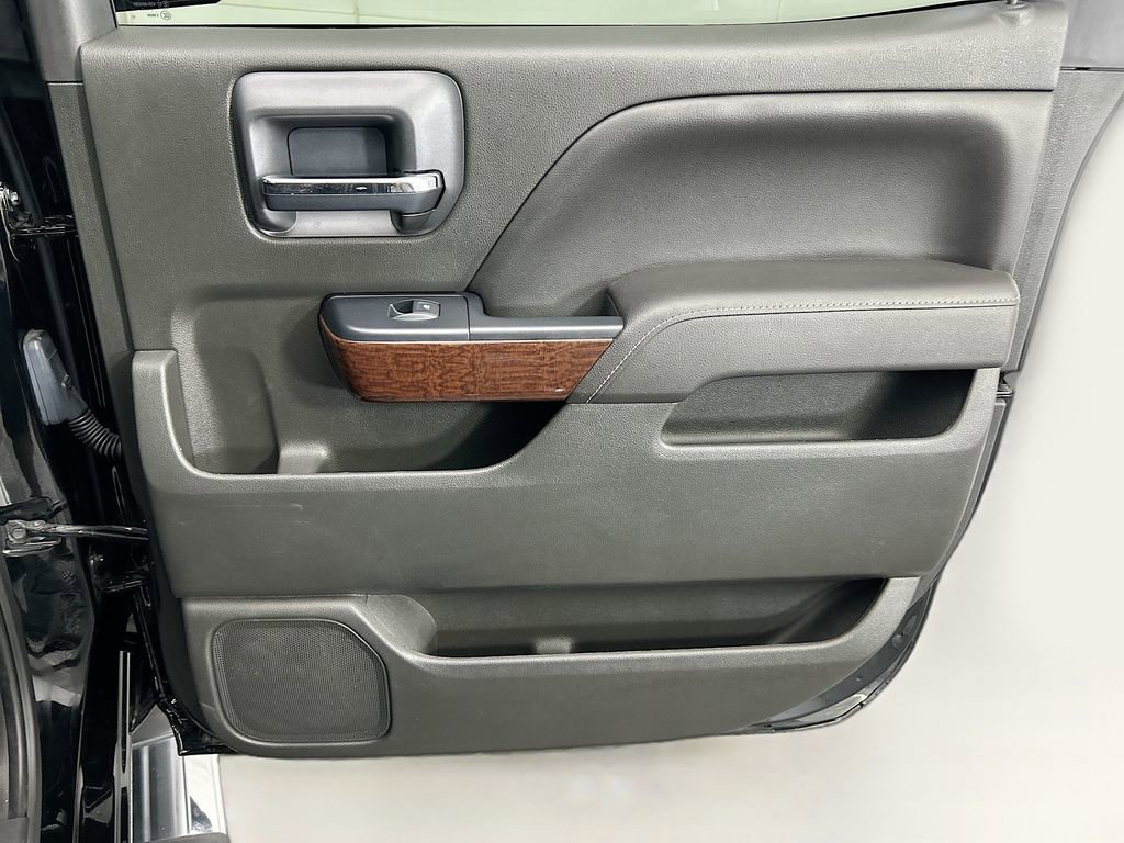 Used 2017 GMC Sierra 1500 SLT image 26